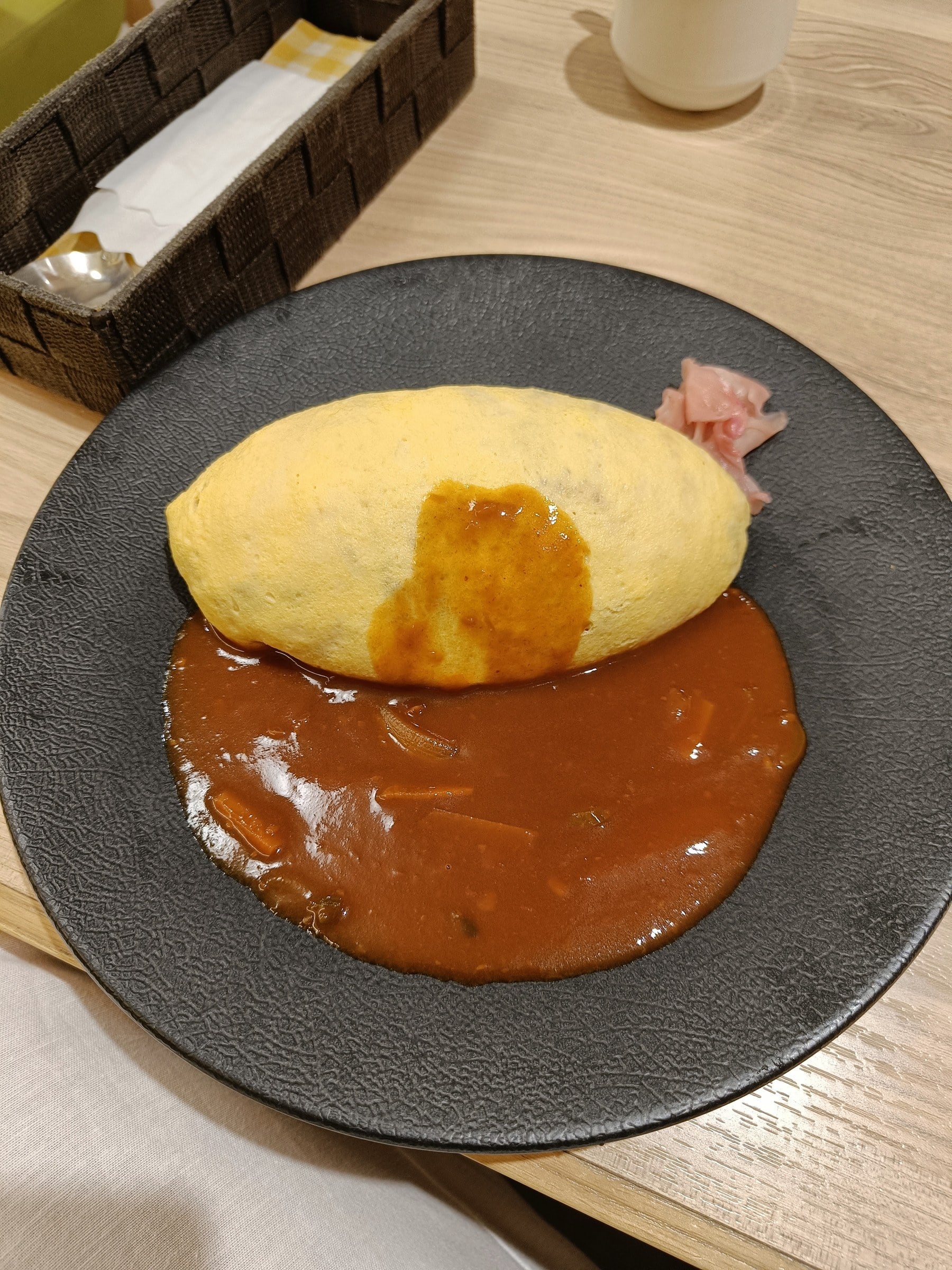 An omelette over rice before leaving Kyoto.